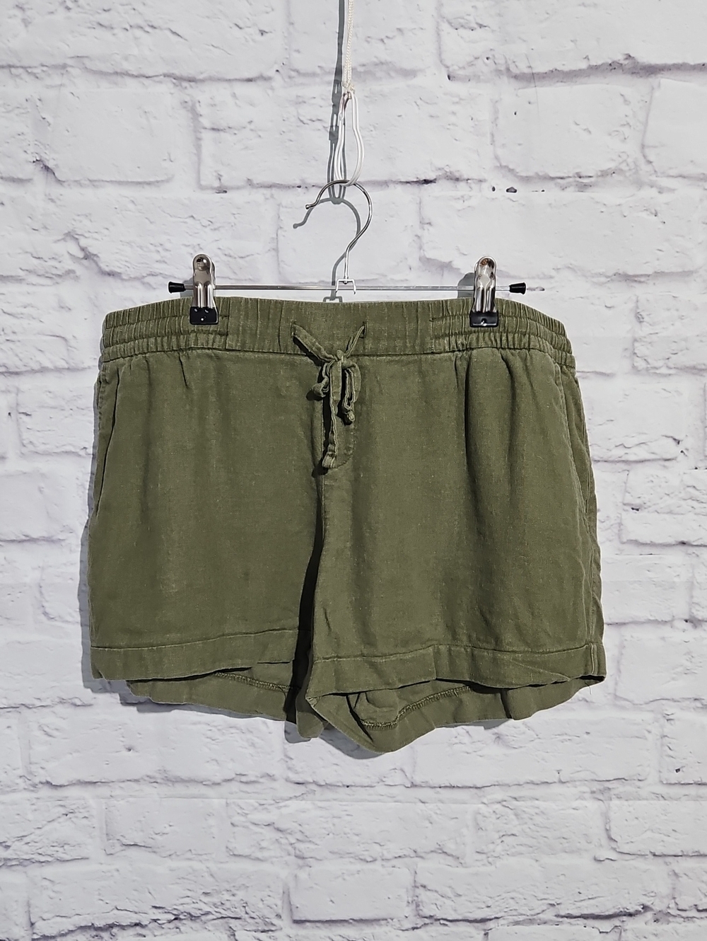 Old Navy Olive Green Drawstring Linen Blend Shorts